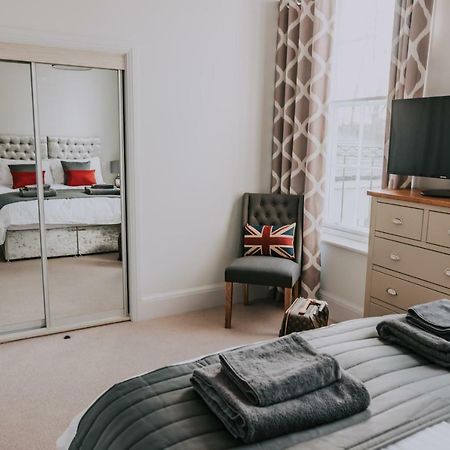 Cavendish House With Secure, Allocated Parking, 2 Mins Walk From Windsor Castle מראה חיצוני תמונה