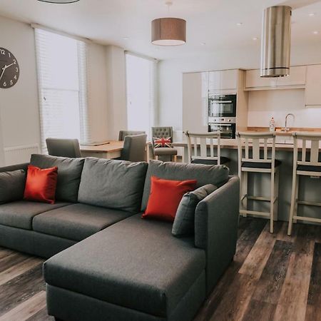 Cavendish House With Secure, Allocated Parking, 2 Mins Walk From Windsor Castle מראה חיצוני תמונה