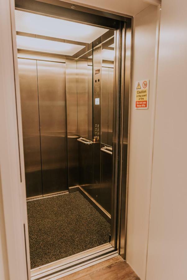 Cavendish House With Secure, Allocated Parking, 2 Mins Walk From Windsor Castle מראה חיצוני תמונה