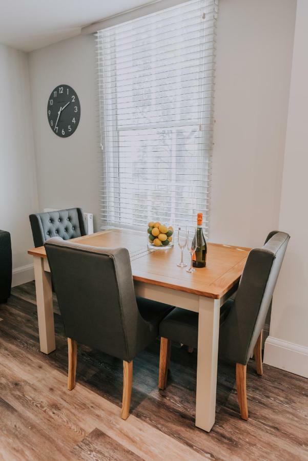 Cavendish House With Secure, Allocated Parking, 2 Mins Walk From Windsor Castle מראה חיצוני תמונה